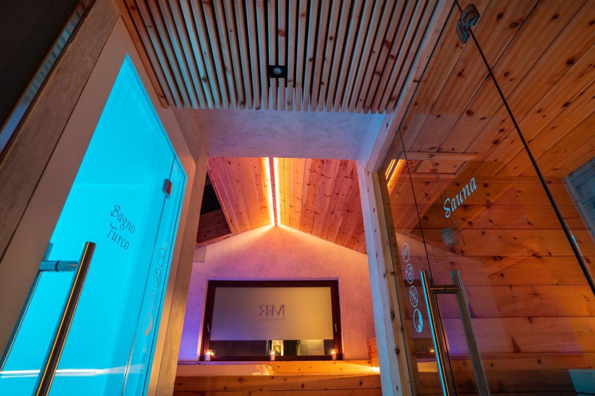 Casa Vacanze Anais Nus Exterior photo